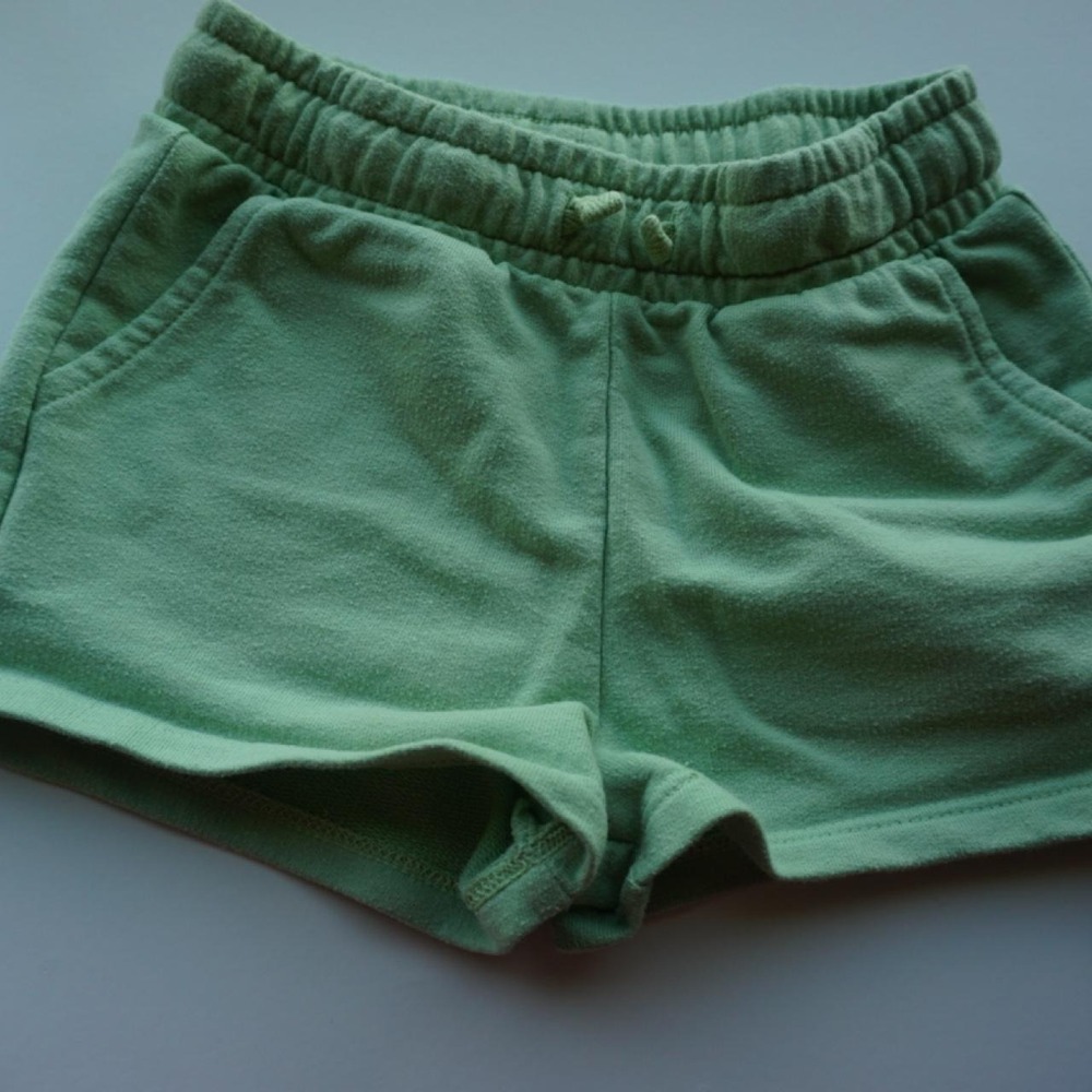 Cat‎ & Jack green cotton & polyester shorts size 3T